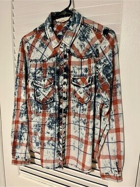 Lovestitch Plaid Acid Wash Snap-Front Shirt – Size M